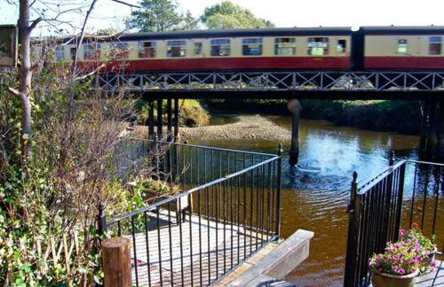 Water's Edge - Foto 13