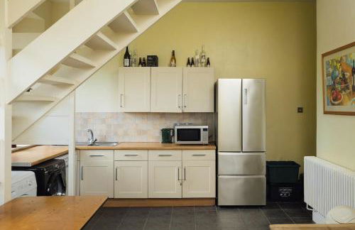 Elegant Pembrokeshire Country House - Sleeps 17 - Photo 17