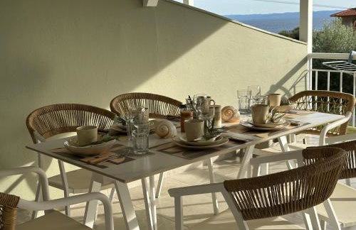 House Garli Premium Hospitality - Photo 23