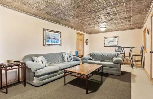 Winter Hideaway Lakeside Cabin Snowmobile - Foto 28