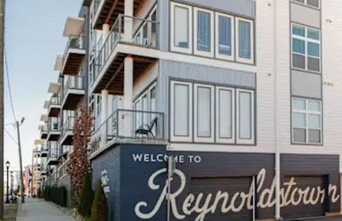 Stylish Modern Queen Suite Parking Pet Friendly - Foto 35