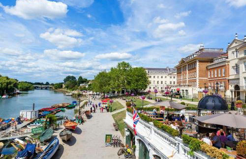 Luxury 2 Bed Apartment Vauxhall, Balcony, Sleeps 6, Central London - Open for Business stays, Long Stays, Families Relocating - Foto 54