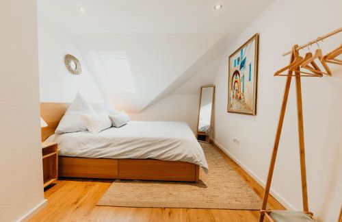 3-Floor Oasis in the Heart of Koblenz, Sleeps 16 - Foto 62
