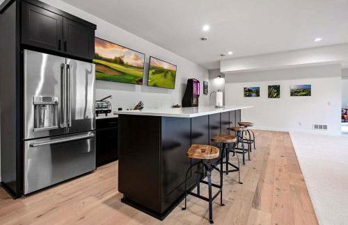 6BR Sand Valley Lodge with Hot Tub Bar & Putting Green - Foto 64