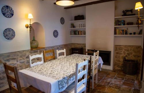 CASA NICOLE Naturaleza, Montañas y Piscina Privada en Alicante - Foto 9