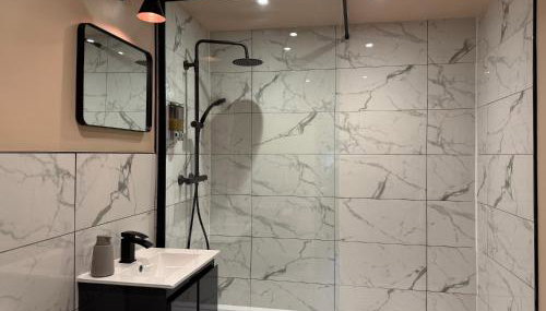 Owlpen Manor Cottages - Foto 2, Shower