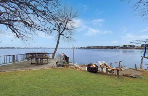 The Lakeside Lookout on Gingles Point - Photo 33