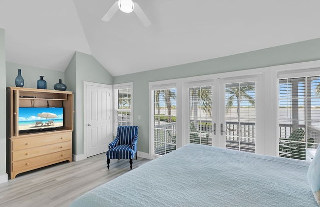 Waterfront Luxury Villa With Sunset Views And Boat Slip 3 Bedroom Townhouse by RedAwning - Foto 13