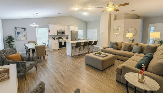 Heated Pool & Bathtub 4BR Near Disney - Foto 2, Imagen principal