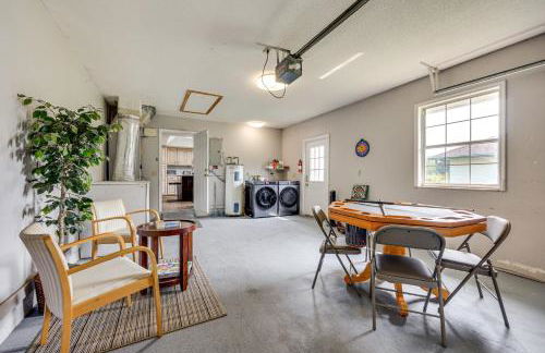 BBQ Ready Hawthorne Home with Screened-In Patio - Foto 2