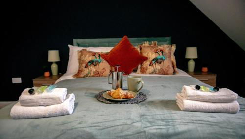 4-Bed, Sleeps 6, contractors welcome! - Foto 2