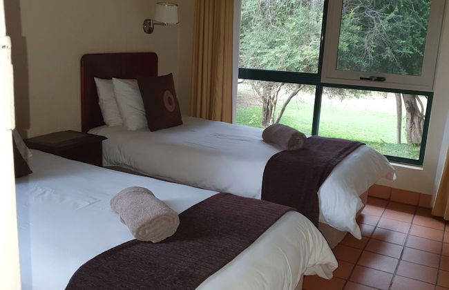 Ekuthuleni River Front Chalets - Photo 6