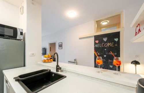 Apartment Nora - modern cozy apartment with FREE PARKING and TERRACE - Photo 11