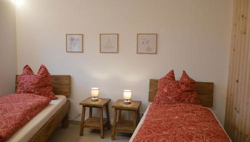 Ferienwohnung, 1-Zimmer, 1-3 Personen, 31 qm, mit Balkon, in ruhige Lage, direkt an der Aach - Photo 5