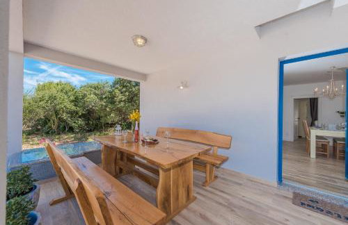 Sakarun - Ena - Photo 8