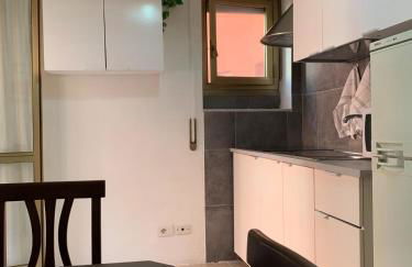 At Mollys metro A LucioSestio - Foto 2