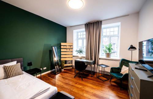 4 Zimmer hochwertig saniertes Cityapartment ruhig gelegen - Foto 12