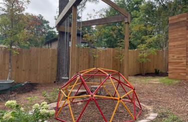 Elegant & Spacious Family Gem with Games, Office, Yard - Foto 27