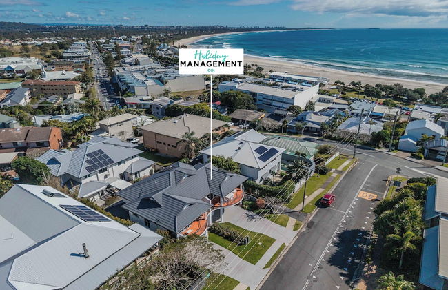 Blueberry Hill Beach House - Photo 1