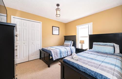 Family-Friendly 5-Bedroom Home With Pool Near Disney - Foto 30