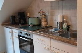 Meereszauber - Wo Urlaub Wellen schlägt & Herzen leuchten - Dein sonniger & ruhiger Ankerplatz, an dem sich Steilküste, Strand & Ostseeblick vereinen - Foto 12