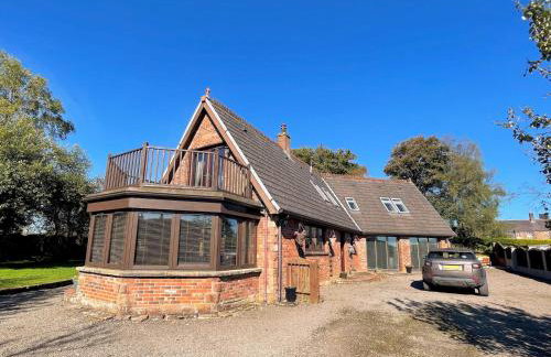 Beautiful 5BR House near Gretna Green with Garden - Pass the Keys - Photo 54