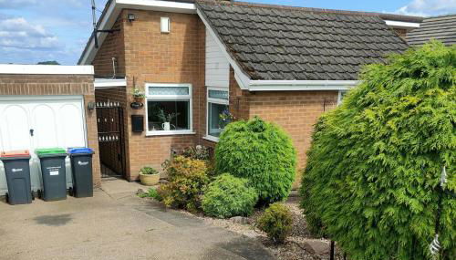 Split Level Bungalow - Sleeps4 - Close to walks - Foto 4