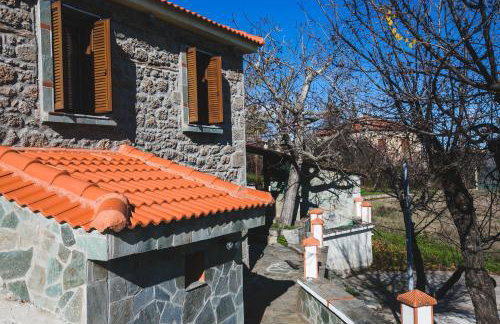 Litheon House - Photo 33