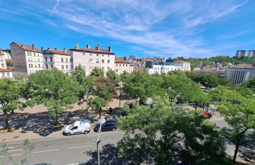 Le Valmy: appartement lumineux au pied du métro - Foto 13