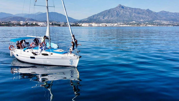 Puerto Banús Sailing Boat Tour - Foto 2