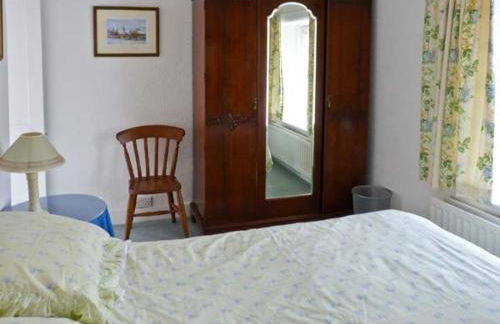 Locks Cottage - Photo 6