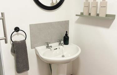 Hadrians Retreat, Cosy 1 Bed Flat - near M6 Jct45, A75, Gretna & Carlisle - Foto 10