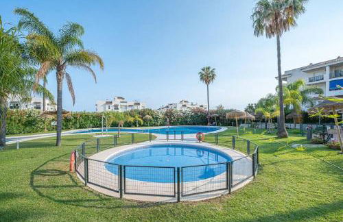 Flat -Puerto Banus Locrimar 3-Pool-Parking - Foto 28