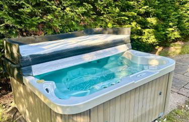 Serene Retreat - Hot Tub - Pool Table - Close to New Forest and Bournemouth Beach - Sleeps 12 - Foto 76