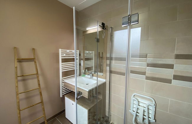 Holiday Home in Gouville Near Sandy Beach - Foto 10