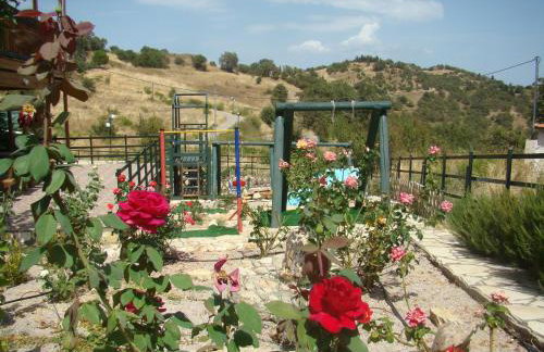 Zeus-Village οικισμός φινλανδικών chalet με πισίνες & γυμναστήριο - Foto 31