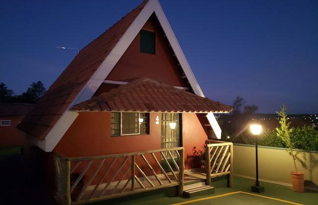 Águas Chalés Temporada - Foto 17