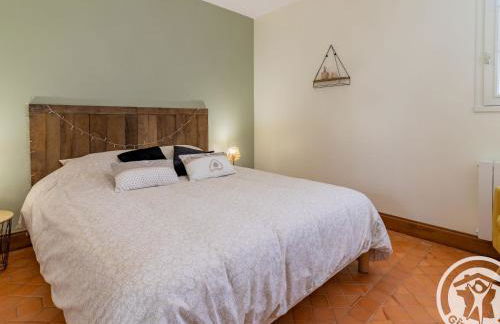 Gîte de groupe avec salle de jeux, jardin 4000m², proche forêt de Chandelais et Zoo de la Flèche - FR-1-622-56 - Photo 33