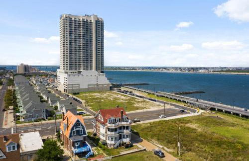 Grand Historic 8BR 6 5BA Mansion Waterfront Decks - Foto 62