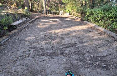 Les Ribas villa groupe, de 4 a 14 personnes, maison familiale, séjour nature, calme, Provence, Plaine des Maures, proche mer, Verdon, randonnée, terrain arboré, jeux enfants, pétanque, ping-pong, cuisine équipée, grande capacité, vacances en groupe - Foto 28