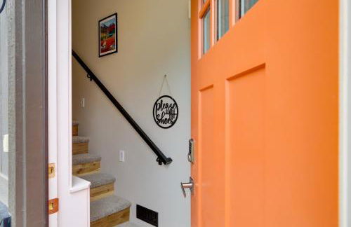 Anchorage Apartment with a View about 3 Mi to Airport - Photo 24