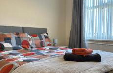 3 Bedroom House Sleeps 7 Ideal for Long Stays and Business Trips - Foto 15