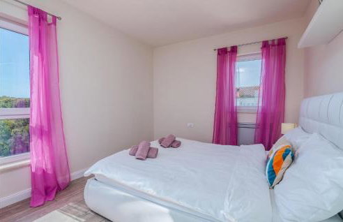 4 Bedroom Gorgeous Home In Krk - Foto 29