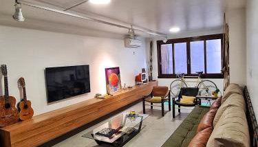 Apartamento Artístico - Garagem - Ar Condicionado - Excelente Localização - Foto 3
