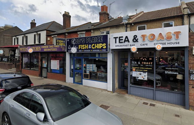 Entire 2 Bedroom House 7m To Station - Foto 27