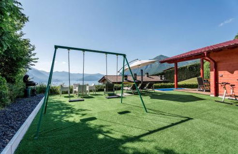 Amazing Home In Solto Collina Bg - Photo 42