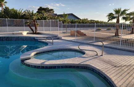 Luxury 5BR Retreat Pool Hot Tub Gym 7000sqf - Foto 38