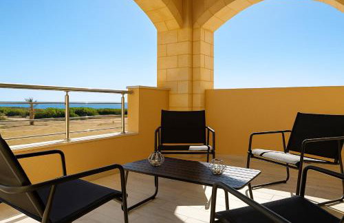 Paliochora Beachfront Escape, Milolithos Pool Retreats - Foto 8