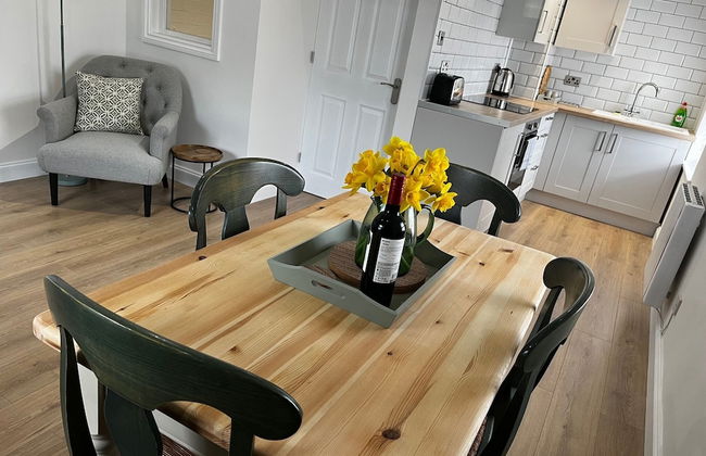 Lovely Quiet Cottage in Kemerton! - Photo 10