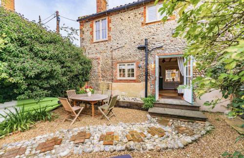 Quay Corner - Norfolk Cottage Agency - Photo 9